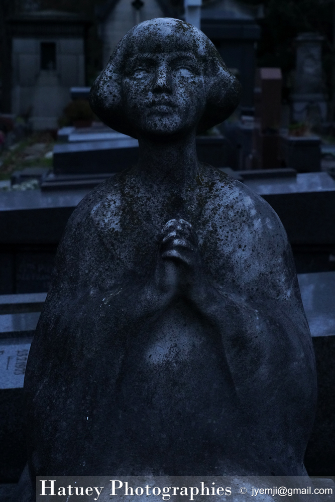 Paris, Cimetiere du Pere Lachaise , Photographies de Paris, Cemetery Graveyard Cementerio Cimitero Friedhof , Cimetiere du Pere Lachaise , Photographies de la tombe de Elsen-Desiree MERCIER (1913-1931) par "©Hatuey Photographies"