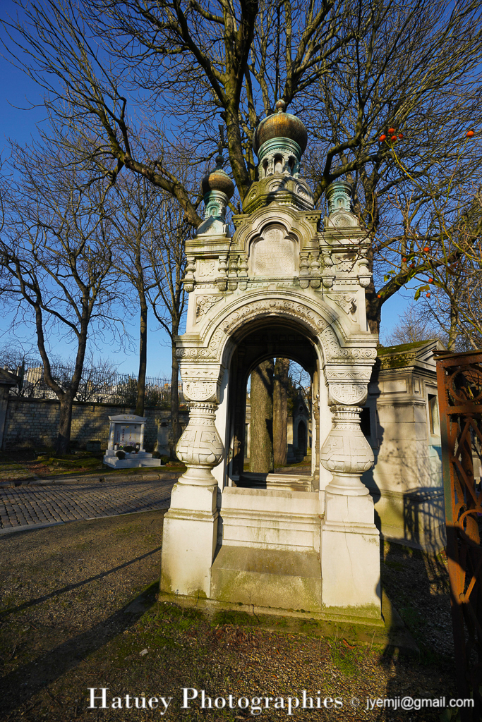 Tombe de Jean de YAKOVLEFF "©Hatuey Photographies" 1804-1882, Art Funéraire, Cemetery, CemeteryPhotography, Cimetière, Cimetière du Père-Lachaise, Cimitero, Division 82, France, Friedhof, Graveyard, Illustration, Paris, PereLachaisePhotographie, Photo Cimetière du Père-Lachaise, Père-Lachaise, YAKOVLEFF Jean de, ©Hatuey Photographies