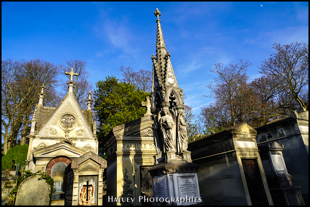 Elisabeth COULSON, Mme STREAN (1802-1880) Paris, PereLachaisePhotographie, Photo Cimetière du Père-Lachaise, Père-Lachaise, Sculpteur, Sculpture, neogothique Photographies par "©Hatuey Photographies"