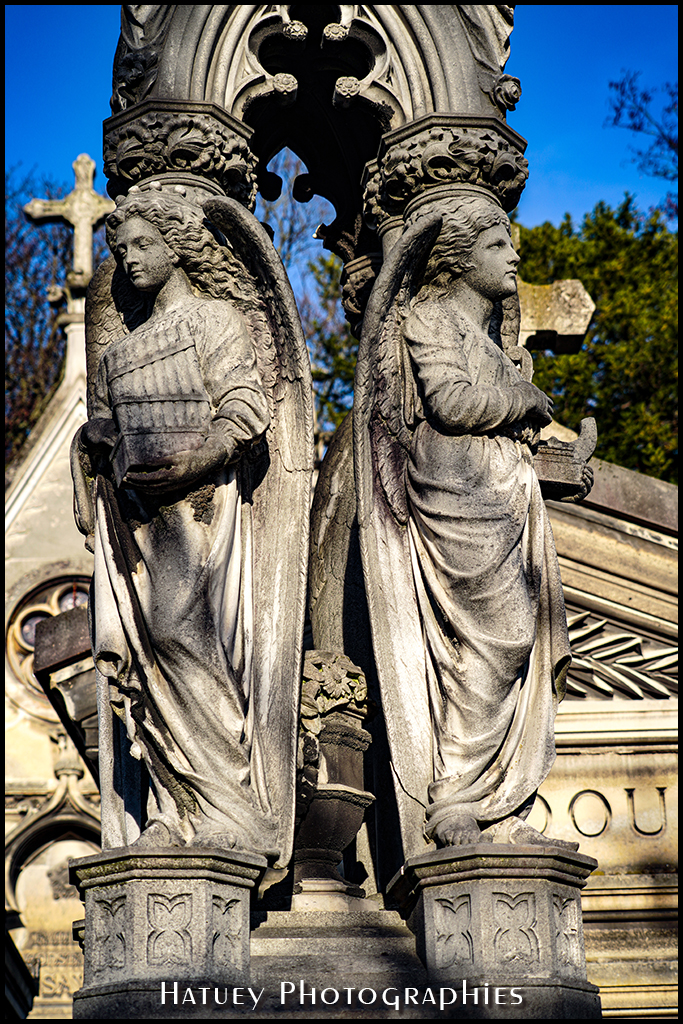 Elisabeth COULSON, Mme STREAN (1802-1880) Paris, PereLachaisePhotographie, Photo Cimetière du Père-Lachaise, Père-Lachaise, Sculpteur, Sculpture, neogothique Photographies par "©Hatuey Photographies"