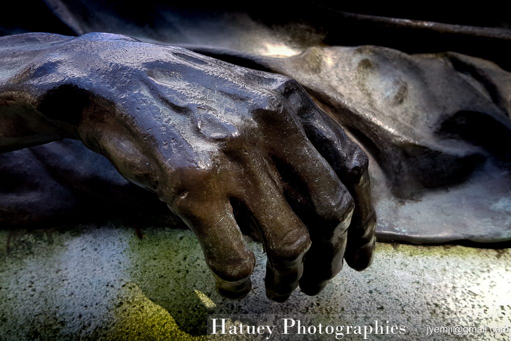 Paris, Cimetiere du Pere Lachaise , Photographies de Paris, Cemetery Graveyard Cementerio Cimitero Friedhof , Cimetiere du Pere Lachaise , Photographies de la tombe de Louis Auguste BLANQUI (1805-1881) par "©Hatuey Photographies