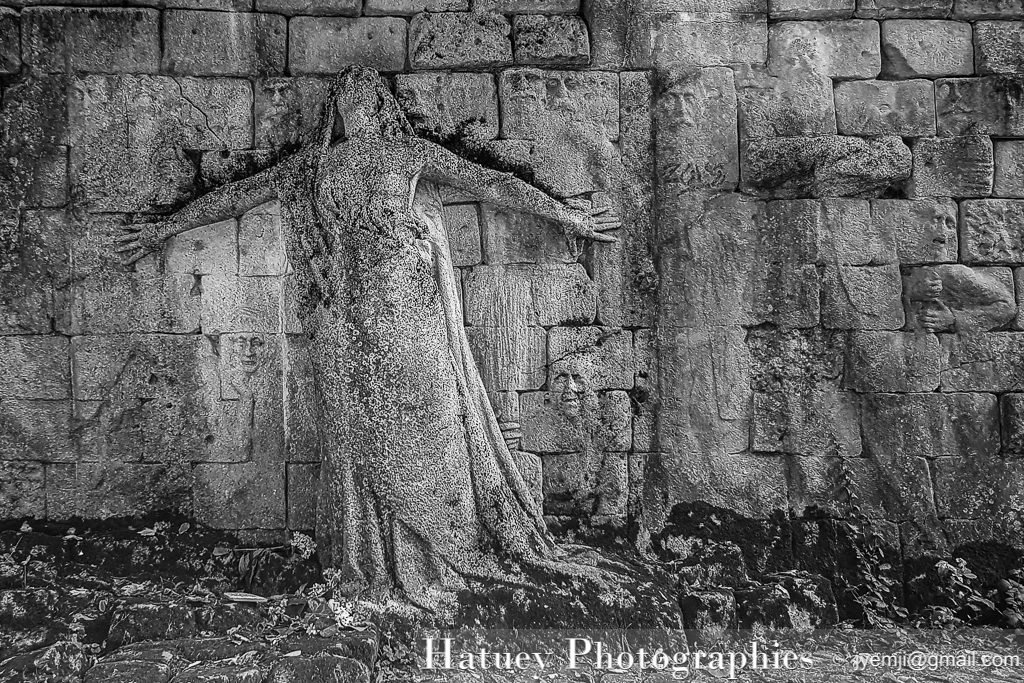 Art Funéraire, Cemetery, Cimetière, Cimetière du Père Lachaise, France, Friedhof, Hatuey Photographies, Mur des Fédérés, Paris, Père Lachaise, cimitero, graveyard,Mur des Fédérés,Square Samuel Champlain,Paul Moreau-Vautier (Sculpteur),Sculpteurs,