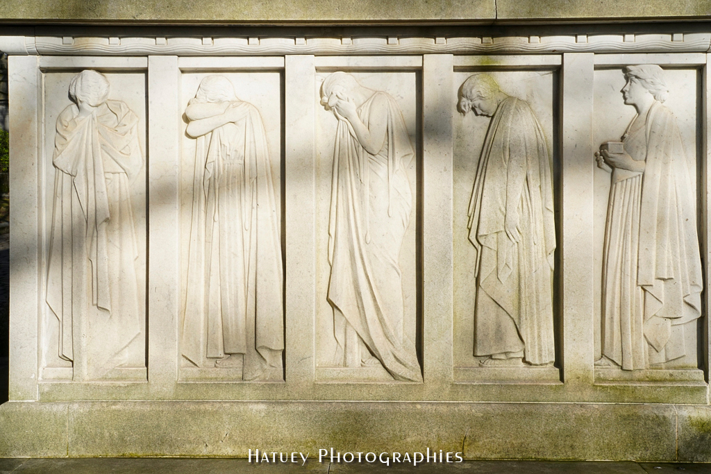Cimetière du Père-Lachaise, Tombe de Joseph CAILLAUX "©Hatuey Photographies" 1863-1944, Art Funéraire, CAILLAUX Joseph, Caillaux Eugène, Cementario, Cementerio, Cemetery, Cemetery Photography, CemetryPhotography, Cimetiere, Cimetière, Cimetière du Père-Lachaise, Cimitero, Division 54, France, Friedhof, Graveyard, Illustration, Ministre des finances, Paris, PereLachaisePhotographie, Photo Cimetière du Père-Lachaise, Père-Lachaise, Rue:Avenue des Ailantes, homme politique, ©Hatuey Photographies