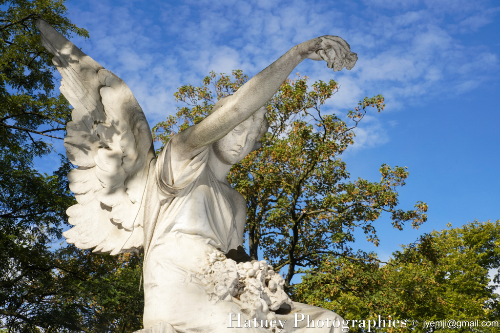 ©Hatuey Photographies, 1893-1943, Ange, Art Funéraire, Cementerio, Cemetery, CemeteryPhotography, Cimetiere, Cimetière, Cimetière du Père-Lachaise, Cimitero, Division 11, France, Friedhof, GALEZOWSKA Odette, GALEZOWSKI Xavier François (1832-1907), Graveyard, Illustration, Marbre, Paris, Père-Lachaise, PereLachaisePhotographie, Photo Cimetière du Père-Lachaise, Rue:Chemin DENON, Sculpture, Statue, Statue d'ange, TAMBERLICK Enrico (1820-1889)