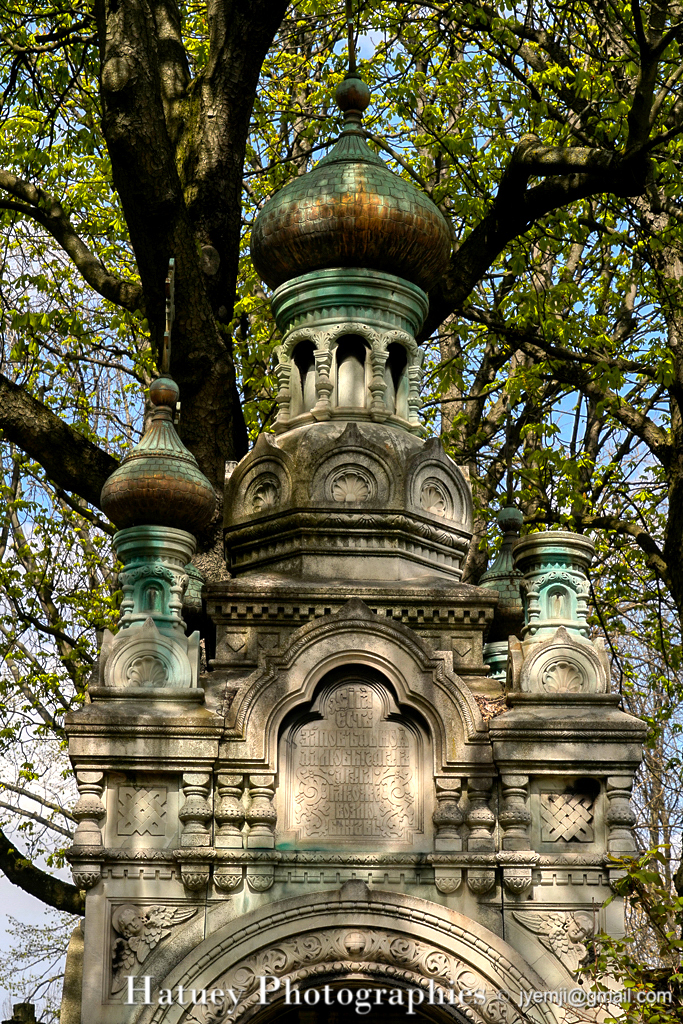Tombe de Jean de YAKOVLEFF "©Hatuey Photographies" 1804-1882, Art Funéraire, Cemetery, CemeteryPhotography, Cimetière, Cimetière du Père-Lachaise, Cimitero, Division 82, France, Friedhof, Graveyard, Illustration, Paris, PereLachaisePhotographie, Photo Cimetière du Père-Lachaise, Père-Lachaise, YAKOVLEFF Jean de, ©Hatuey Photographies