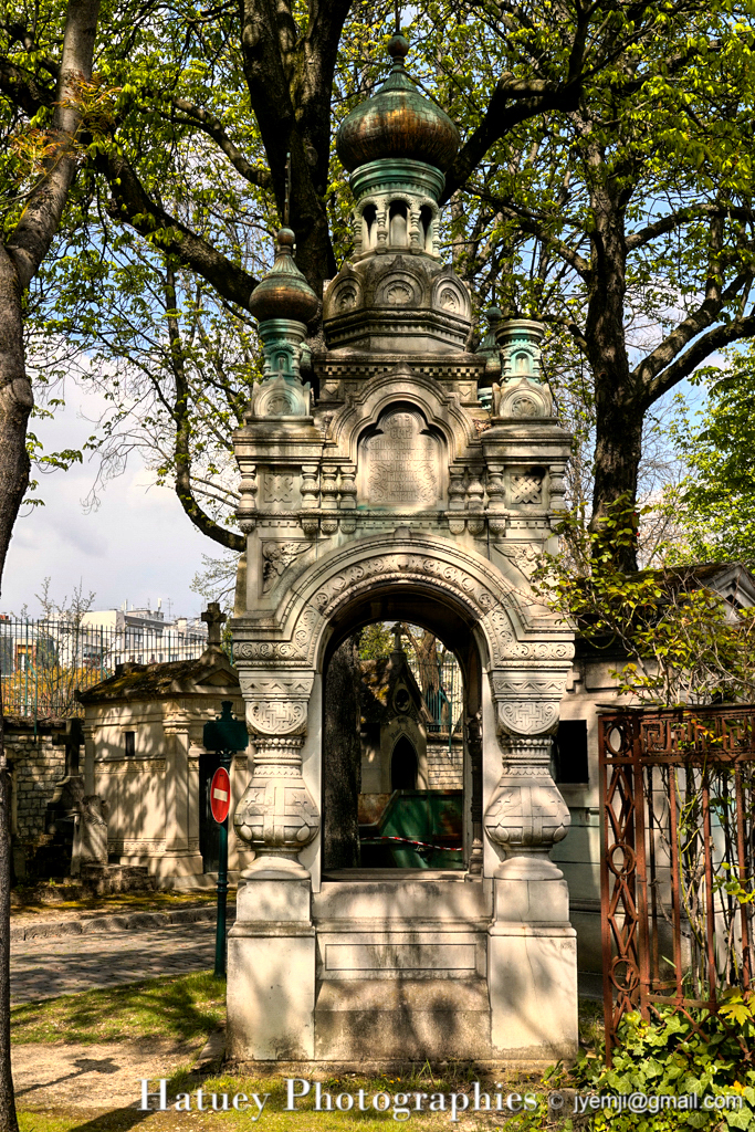 Tombe de Jean de YAKOVLEFF "©Hatuey Photographies" 1804-1882, Art Funéraire, Cemetery, CemeteryPhotography, Cimetière, Cimetière du Père-Lachaise, Cimitero, Division 82, France, Friedhof, Graveyard, Illustration, Paris, PereLachaisePhotographie, Photo Cimetière du Père-Lachaise, Père-Lachaise, YAKOVLEFF Jean de, ©Hatuey Photographies