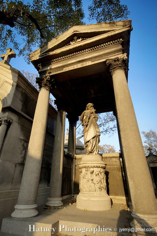 Tombe de Alice Julie Justine OZY. "©Hatuey Photographies" 1820-1893, Art Funéraire, Artiste dramatique, Cemetery, CemeteryPhotography, Cimetière, Cimetière du Père-Lachaise, Division 89, FAGEL Léon (Sculpteur), France, Friedhof, Illustration, OZY Alice Julie Justine née Pilloy, Paris, PereLachaisePhotographie, Photo Cimetière du Père-Lachaise, Père-Lachaise, Sculpteurs, cimitero, graveyard, ©Hatuey Photographies