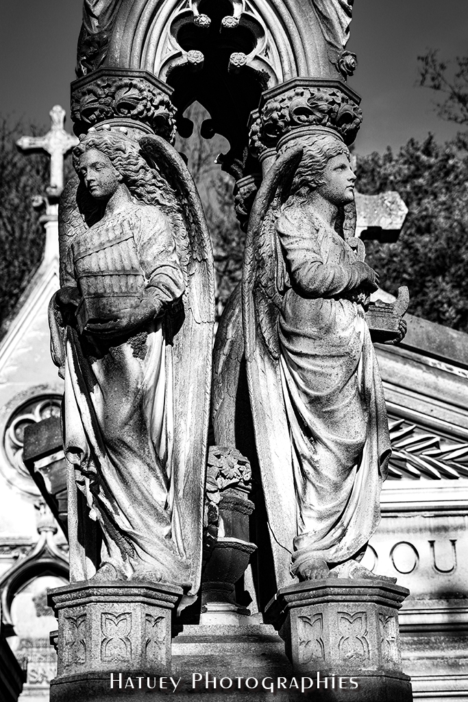 Elisabeth COULSON, Mme STREAN (1802-1880) Paris, PereLachaisePhotographie, Photo Cimetière du Père-Lachaise, Père-Lachaise, Sculpteur, Sculpture, neogothique Photographies par "©Hatuey Photographies"