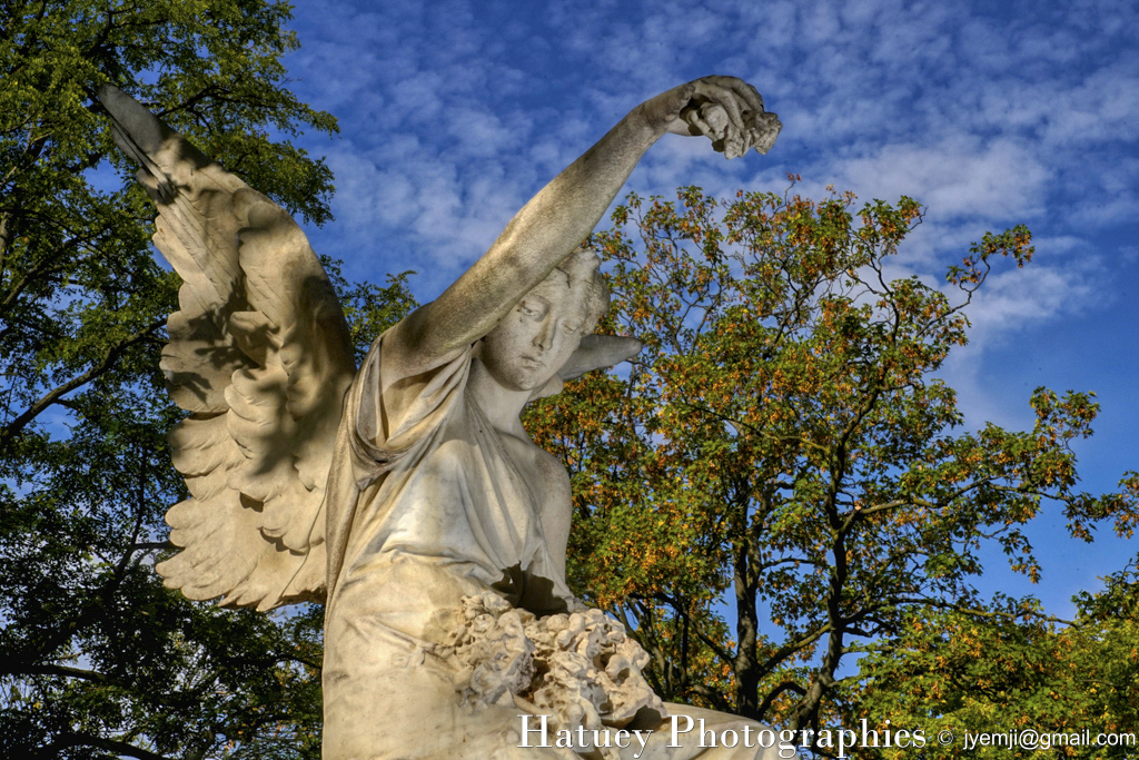 Cimetière du Père-Lachaise, Tombe de GALEZOWSKA Odette (1893-1943) "©Hatuey Photographies"

©Hatuey Photographies, Ange, Art Funéraire, Cementerio, Cemetery, CemeteryPhotography, Cimetiere, Cimetière, Cimetière du Père-Lachaise, Cimitero, Division 11, France, Friedhof, GALEZOWSKA Odette, GALEZOWSKI Xavier François (1832-1907), Graveyard, Illustration, Marbre, Paris, Père-Lachaise, PereLachaisePhotographie, Photo Cimetière du Père-Lachaise, Rue:Chemin DENON, Sculpture, Statue, Statue d'ange, TAMBERLICK Enrico (1820-1889)