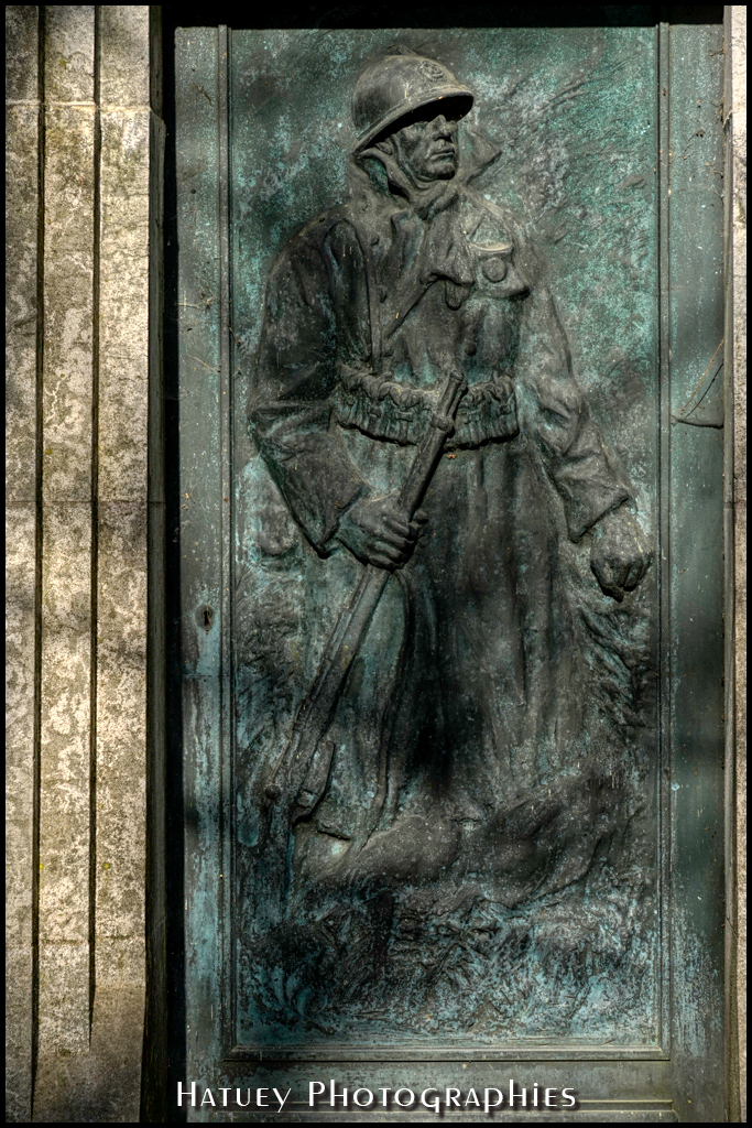 1914-1918, Art Funéraire, Aux Soldats Belges Morts en France, Belges, Cementerio, Cemetery, Cemetery Photography, CemetryPhotography, Cimetière, Cimetière du Père-Lachaise, Cimitero, France, Friedhof, Graveyard, Illustration, Paris, PereLachaisePhotographie, Photo Cimetière du Père-Lachaise, Père-Lachaise, ©Hatuey Photographies