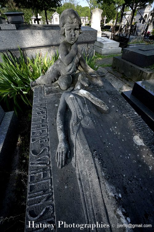 Cimetière du Père-Lachaise Marthe de SWIECINSKA ©Hatuey Photographies, Art Funéraire, Cemetery, CemeteryPhotography, Cimetière, Cimetière du Père-Lachaise, cimitero, France, Friedhof, général, graveyard, SWIECINSKA Marthe de, Illustration, Paris, Père-Lachaise, PereLachaisePhotographie, Photo Cimetière du Père-Lachaise, Rue:Avenue Pacthod, Rue:Avenue Transversale n°3, Sculpteurs