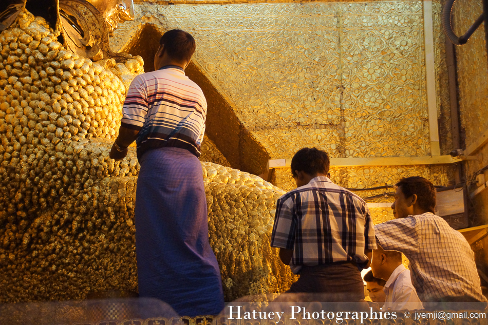 Myanmar Birmanie, Photographies 2015, Asie, Sculpture, Mahamuni Pagoda, Mandalay by © Hatuey Photographies by © Hatuey Photographies